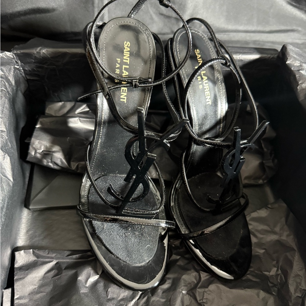 Saint Laurent Black Heels Timeless Elegance